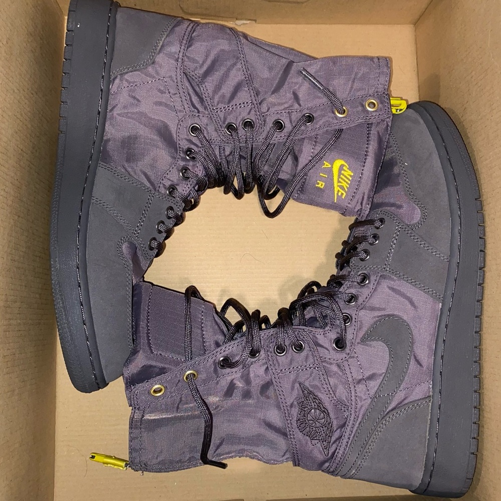 2018 Wmns Air Jordan 1 Explorer XX 'Thunder Grey'